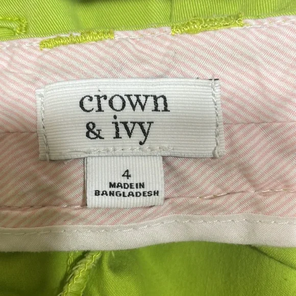 Lime, green Capri pants with front pockets - Picture 3 of 3